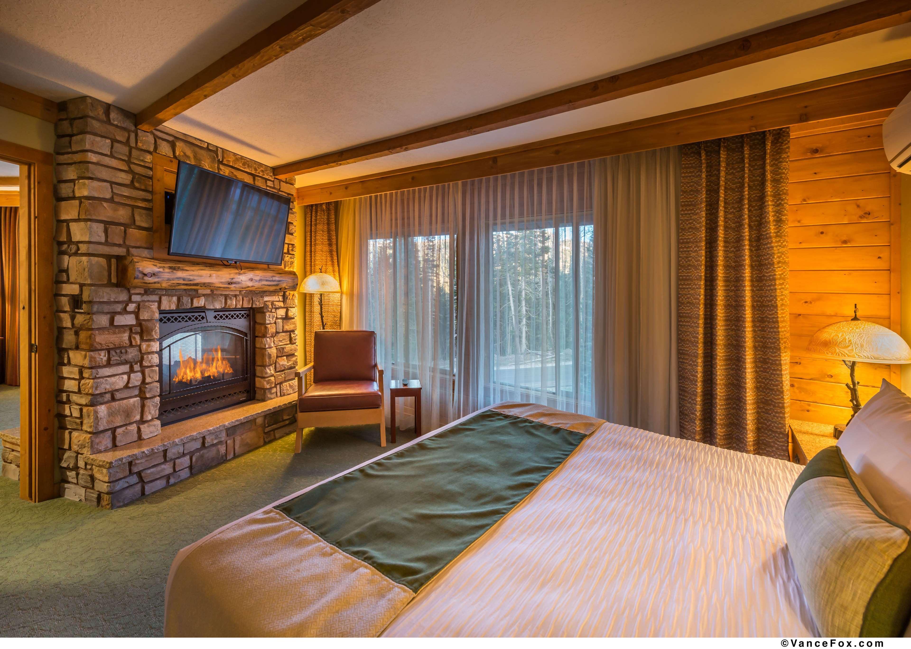 Best Western Plus Green Mill Village Hotel & Suites Arcola Buitenkant foto